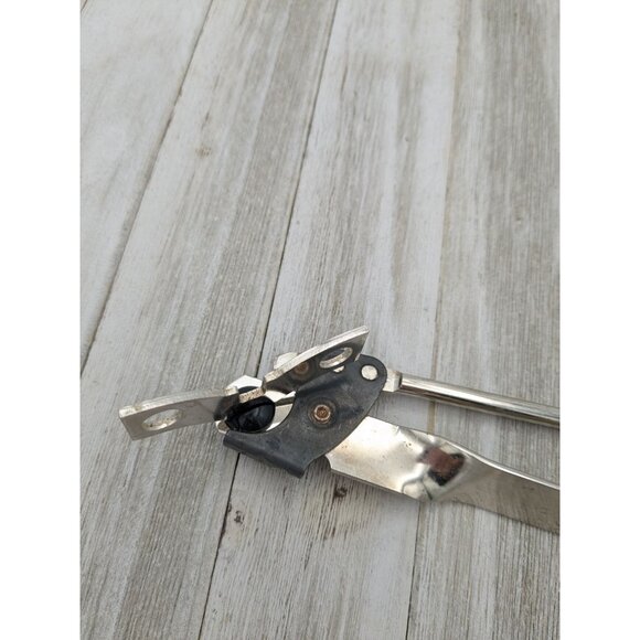 Can Bottle Opener Multipurpose Tool Good Cooks 6 1/4" - Picture 5 of 7